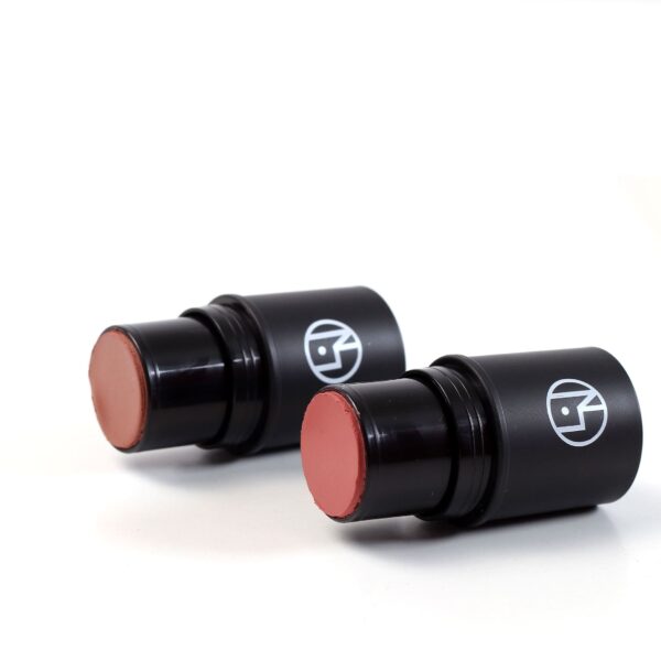 Cheek tint multitasking - Lisa Noto - Image 5